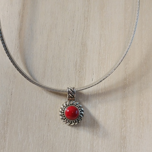 Sterling silver pendant with coral center 18", 1.50 x 2 inches for penda… - Picture 2 of 4